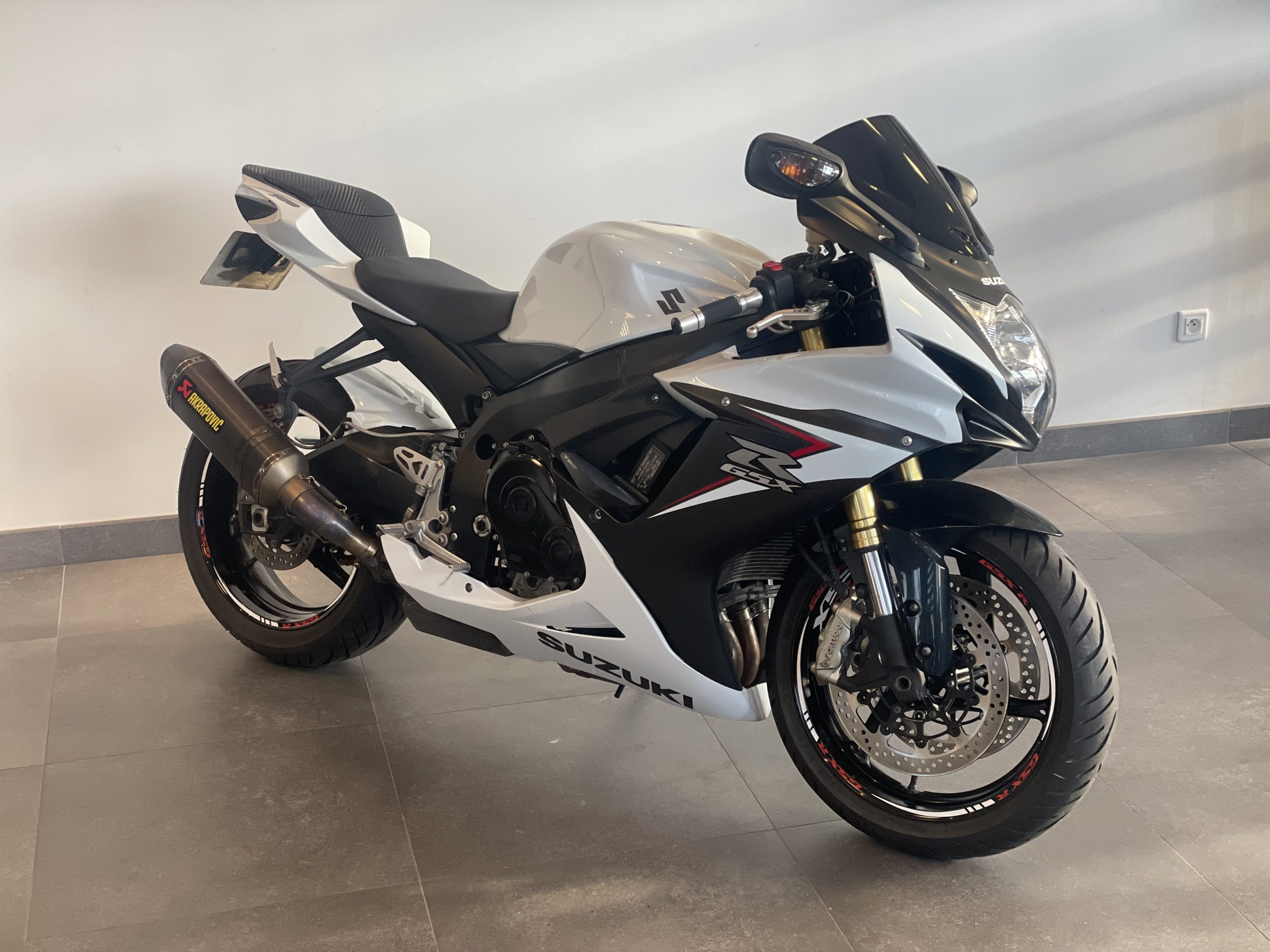 Achetez une moto SUZUKI GSX-R 750